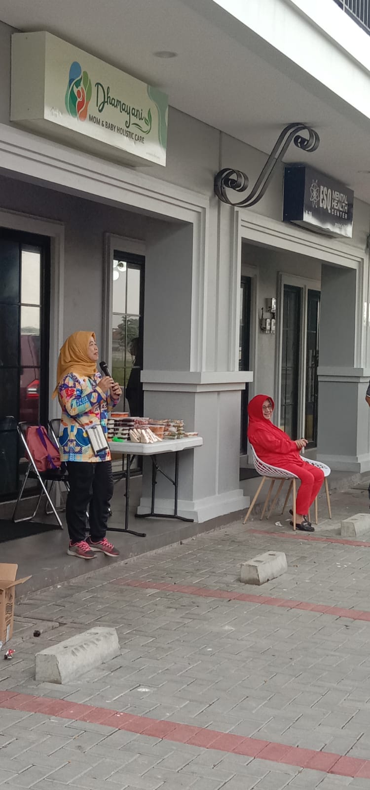IMG 20250805 WA0004 PEMBIASAAN RUTIN DOA DAN APEL PAGI  SEBELUM AKTIVITAS BEKERJA DI STIKes DHARMA HUSADA STIKes