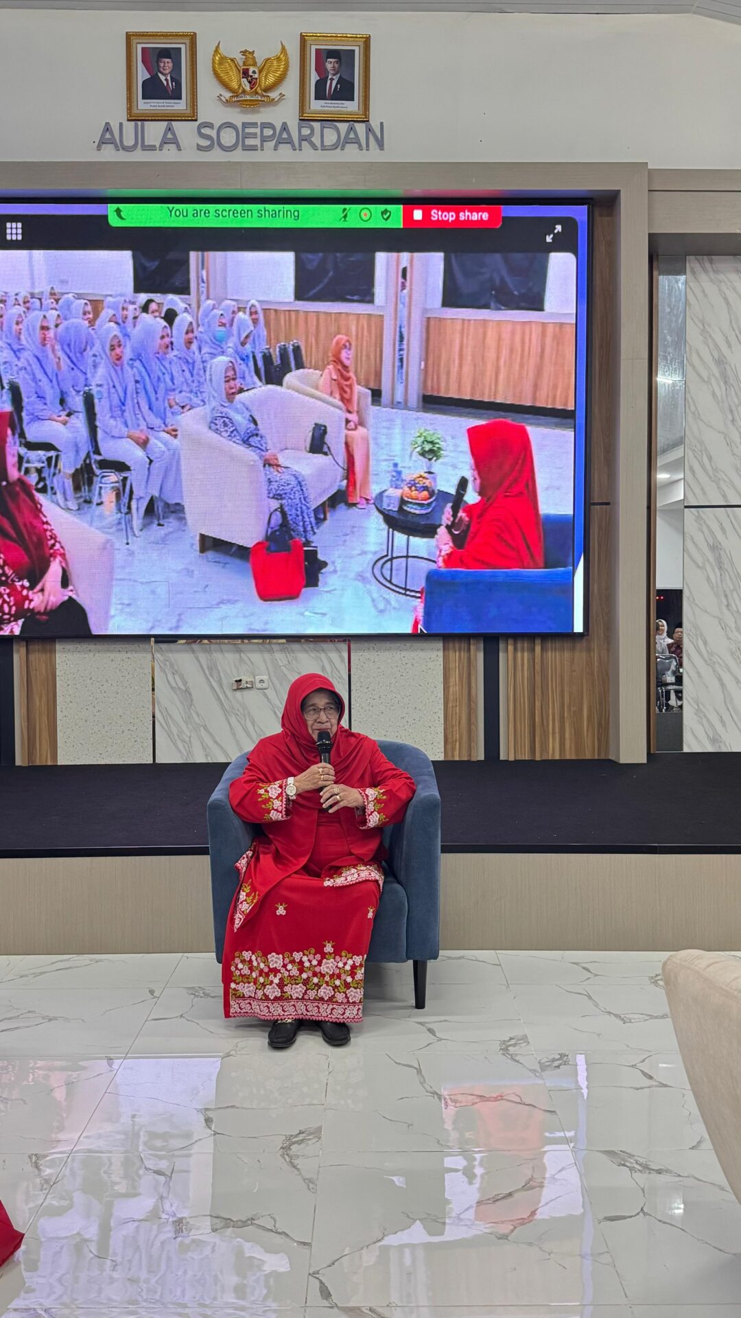 IMG 20251001 WA0015 ANGKAT JANJI PENDIDIKAN PROFESI BIDAN STIKes DHARMA HUSADA TAHUN PROFESI 2025/2026 STIKes