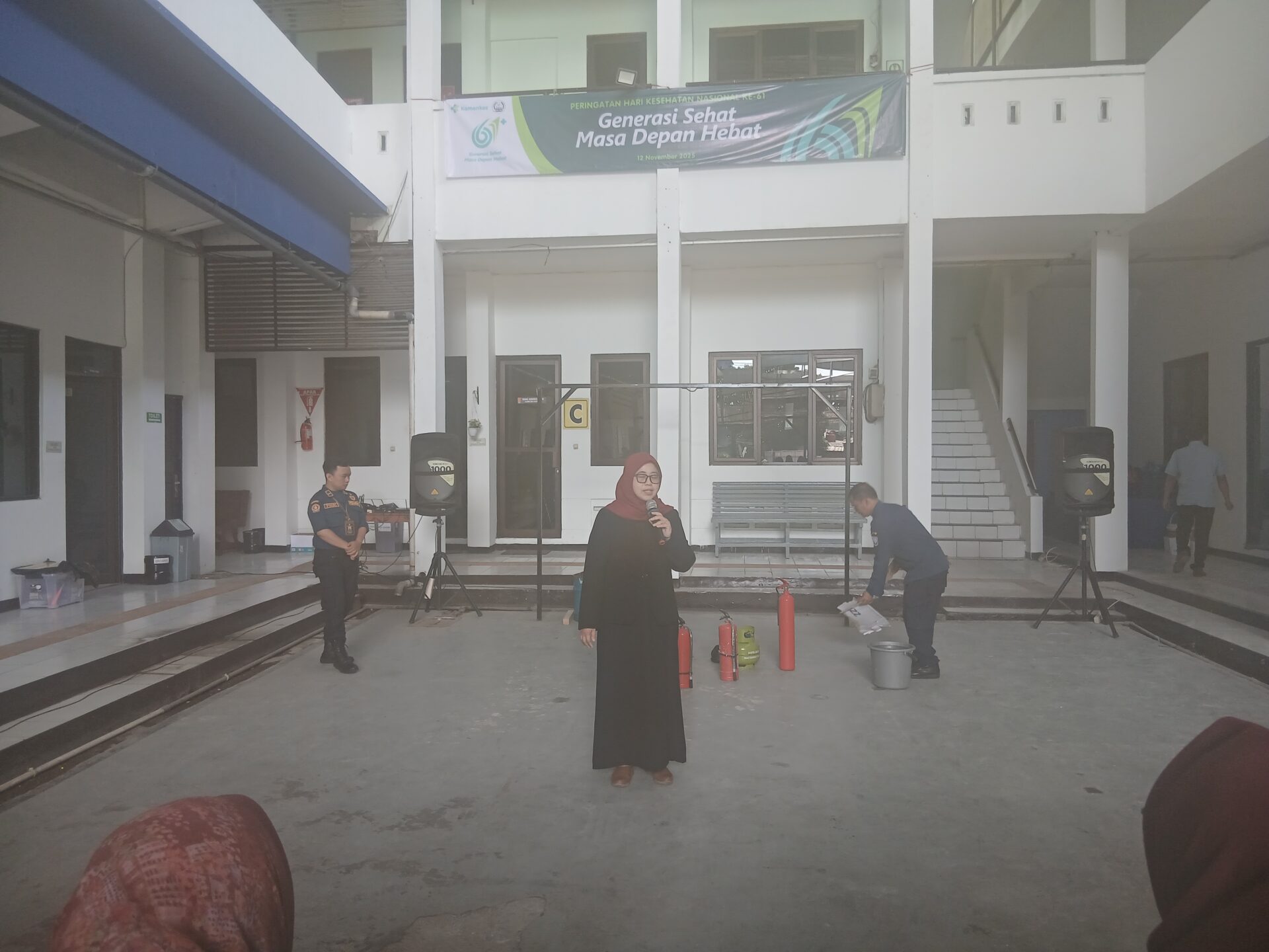 20251117 083845 EDUKASI KESIAPSIAGAAN BENCANA KEBAKARAN DI KAMPUS STIKes DHARMA HUSADA STIKes