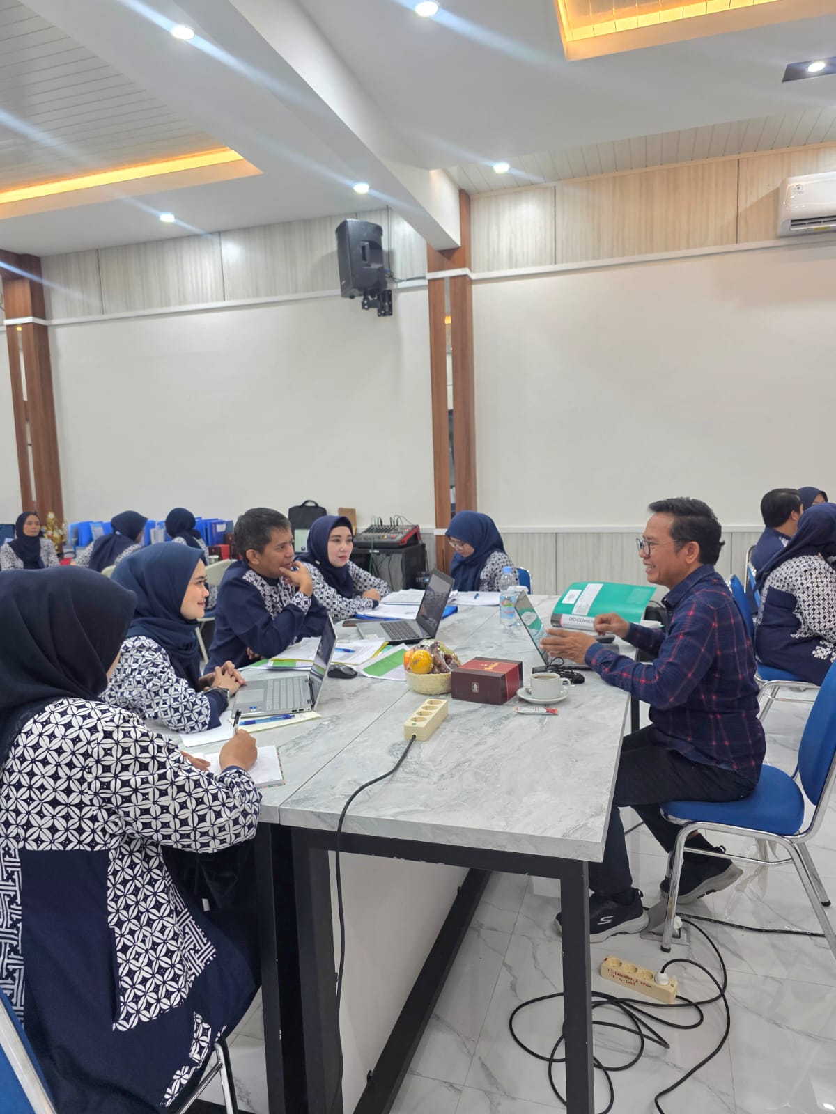 IMG 20251124 WA0061 PELAKSANAAN ASESMEM LAPANGAN AKREDITASI  INSTITUSI PERGURUAN TINGGI (AIPT) STIKes DHARMA HUSADA STIKes