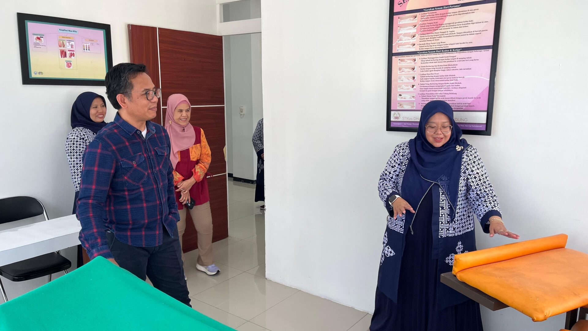 IMG 20251125 WA0022 PELAKSANAAN ASESMEM LAPANGAN AKREDITASI  INSTITUSI PERGURUAN TINGGI (AIPT) STIKes DHARMA HUSADA STIKes