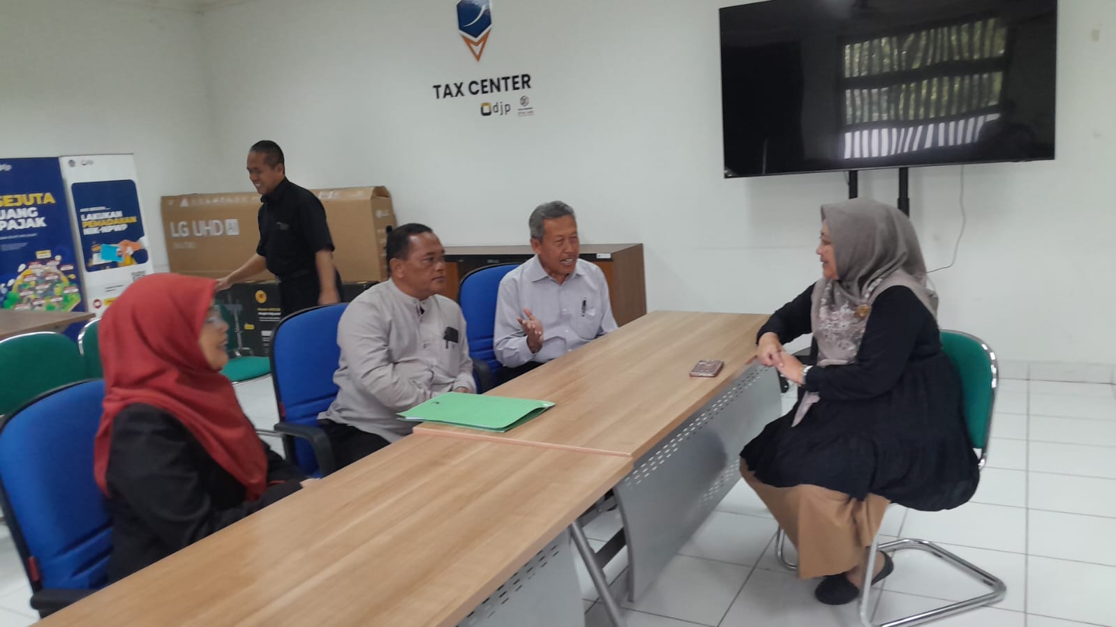 IMG 20260121 WA0014 1 KUNJUNGAN JAJARAN PIMPINAN STIKes DHARMA HUSADA KE  STIA  LEMBAGA ADMINISTRASI  NEGARA (LAN) BANDUNG. STIKes