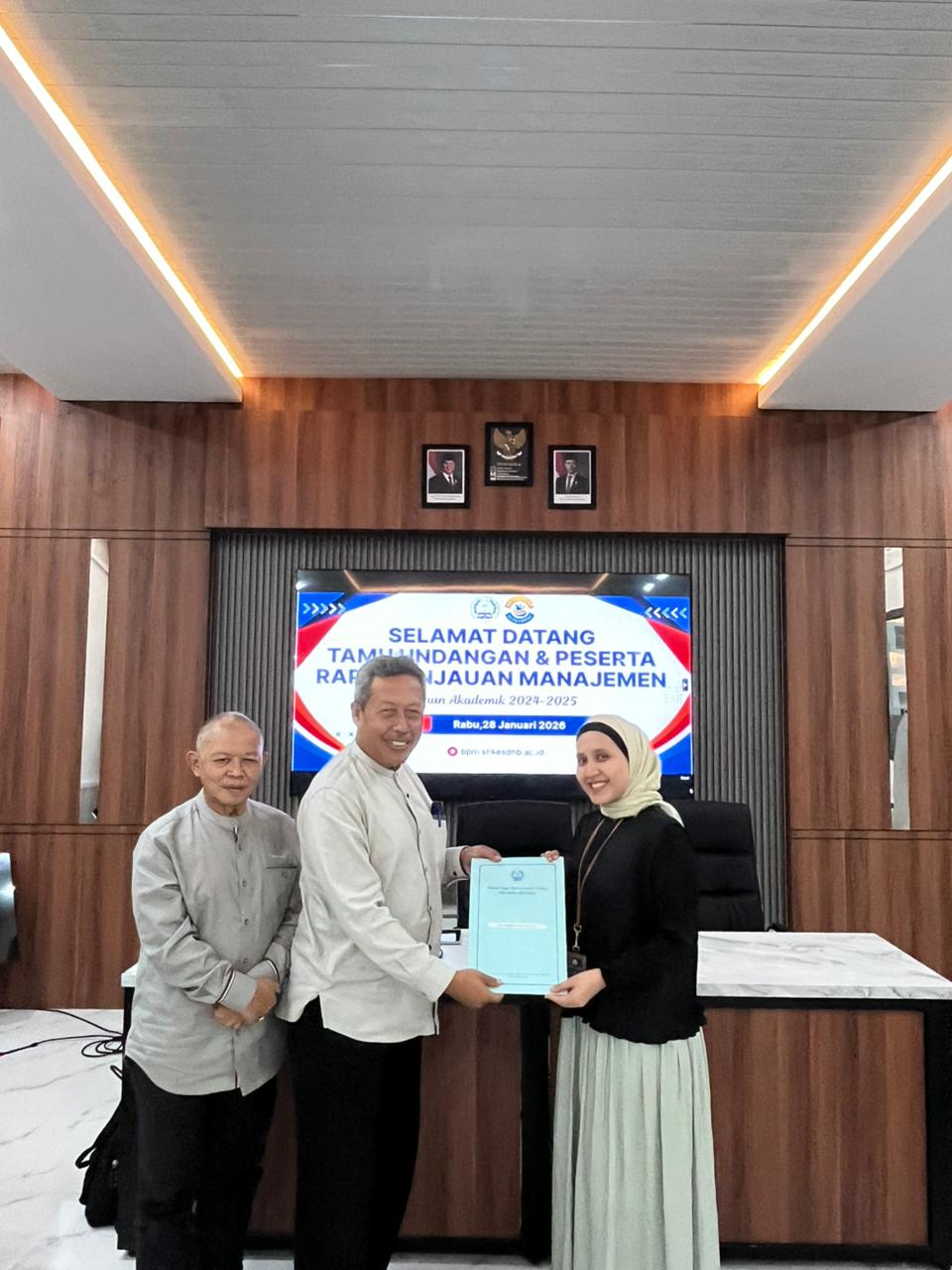 IMG 20260128 WA0016 RAPAT TINJAUAN MANAJEMEN (RTM) OLEH BADAN PENJAMINAN MUTU STIKes DHARMA HUSADA STIKes