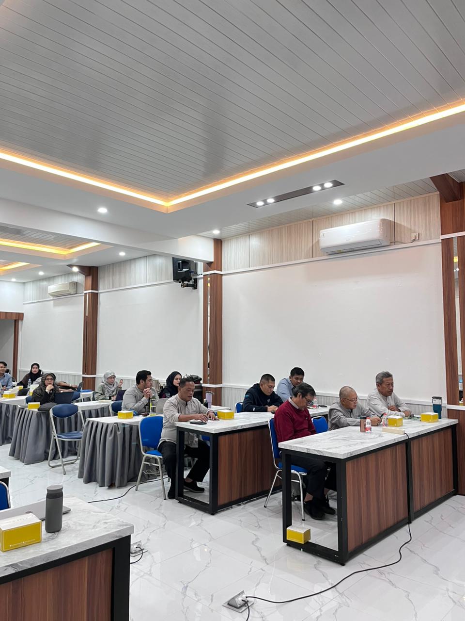 IMG 20260128 WA0082 RAPAT TINJAUAN MANAJEMEN (RTM) OLEH BADAN PENJAMINAN MUTU STIKes DHARMA HUSADA STIKes