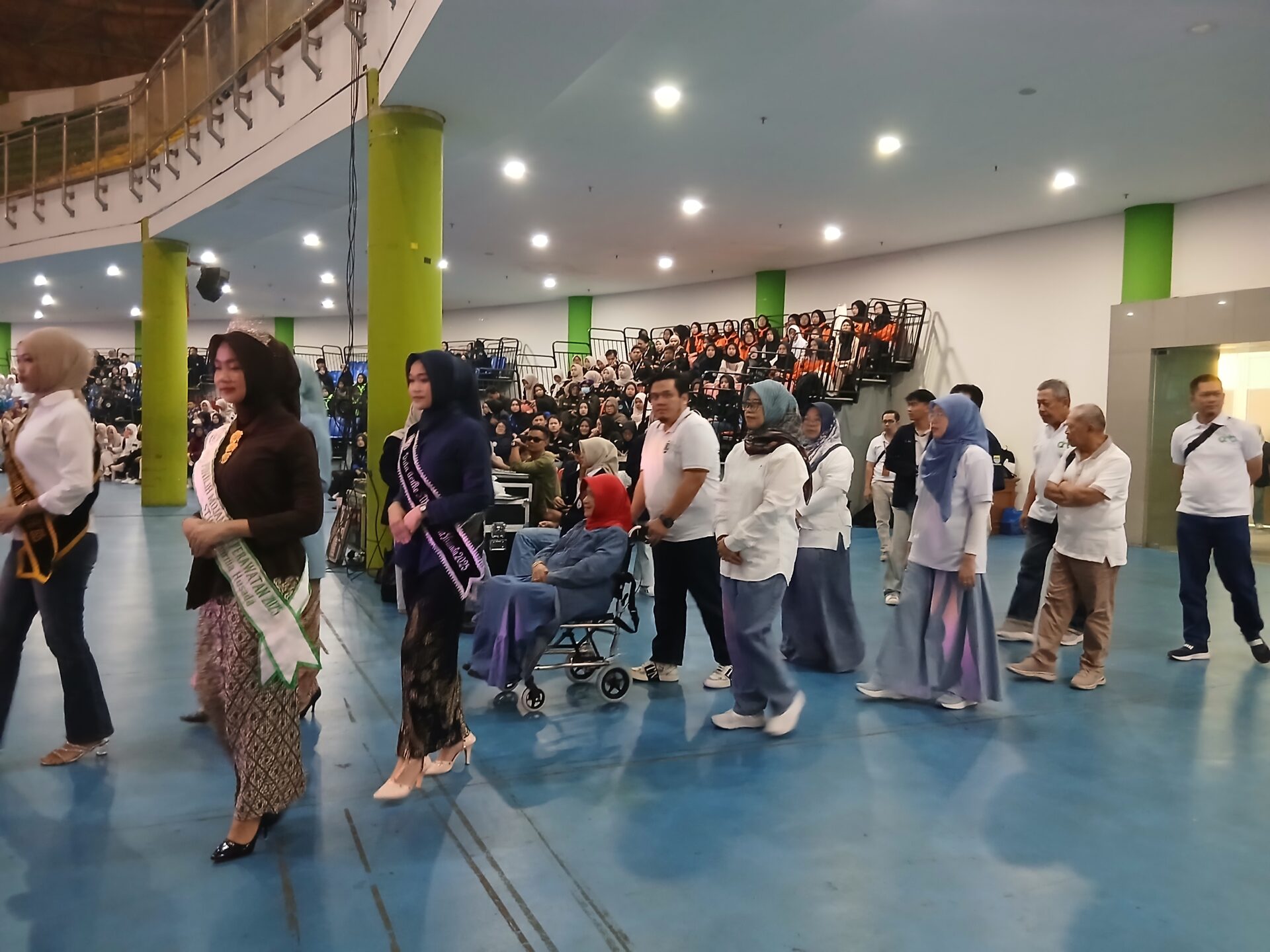 ORMAWA EXPO 2026 STIKes DHARMA HUSADA DENGAN TEMA BERBEDA PERAN TETAP SATU JIWA KERELAWANAN 20260212 083628 ORMAWA EXPO 2026 STIKes DHARMA HUSADA DENGAN TEMA BERBEDA PERAN TETAP SATU JIWA KERELAWANAN STIKes