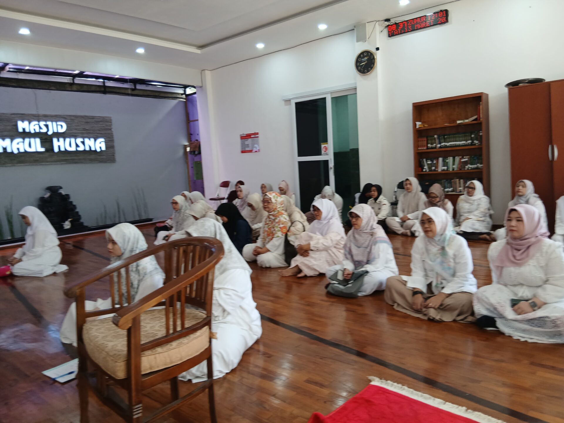 20260313 083638 TABLIGH AKBAR DAN BUKA BERSAMA DENGAN PENCERAMAH : UST. ABDURAHMAN YURI (A.DEDA) DARI PONTREN DAARUT TAUHID DI STIKes DHARMA HUSADA STIKes