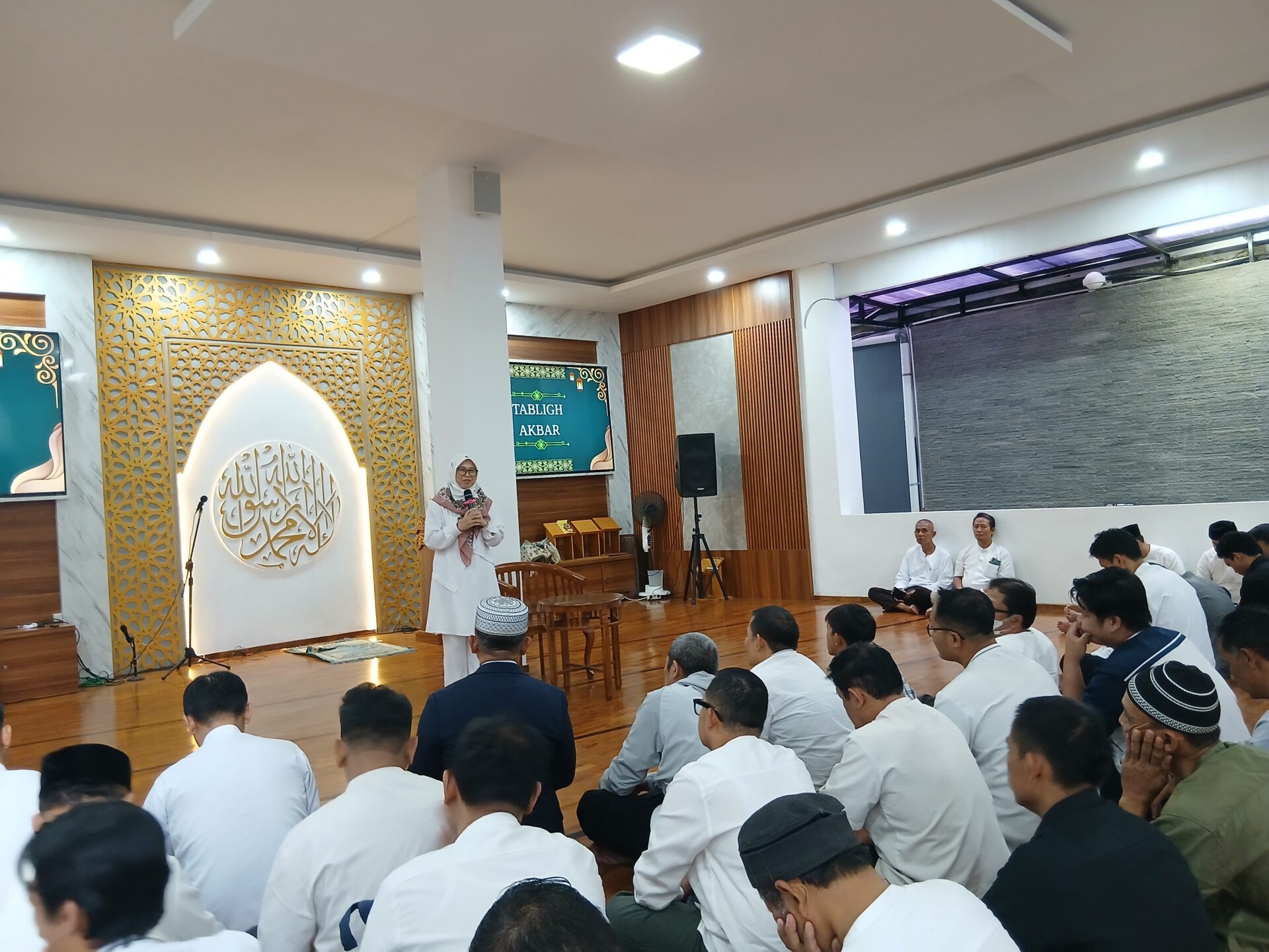 20260313 163632 TABLIGH AKBAR DAN BUKA BERSAMA DENGAN PENCERAMAH : UST. ABDURAHMAN YURI (A.DEDA) DARI PONTREN DAARUT TAUHID DI STIKes DHARMA HUSADA STIKes