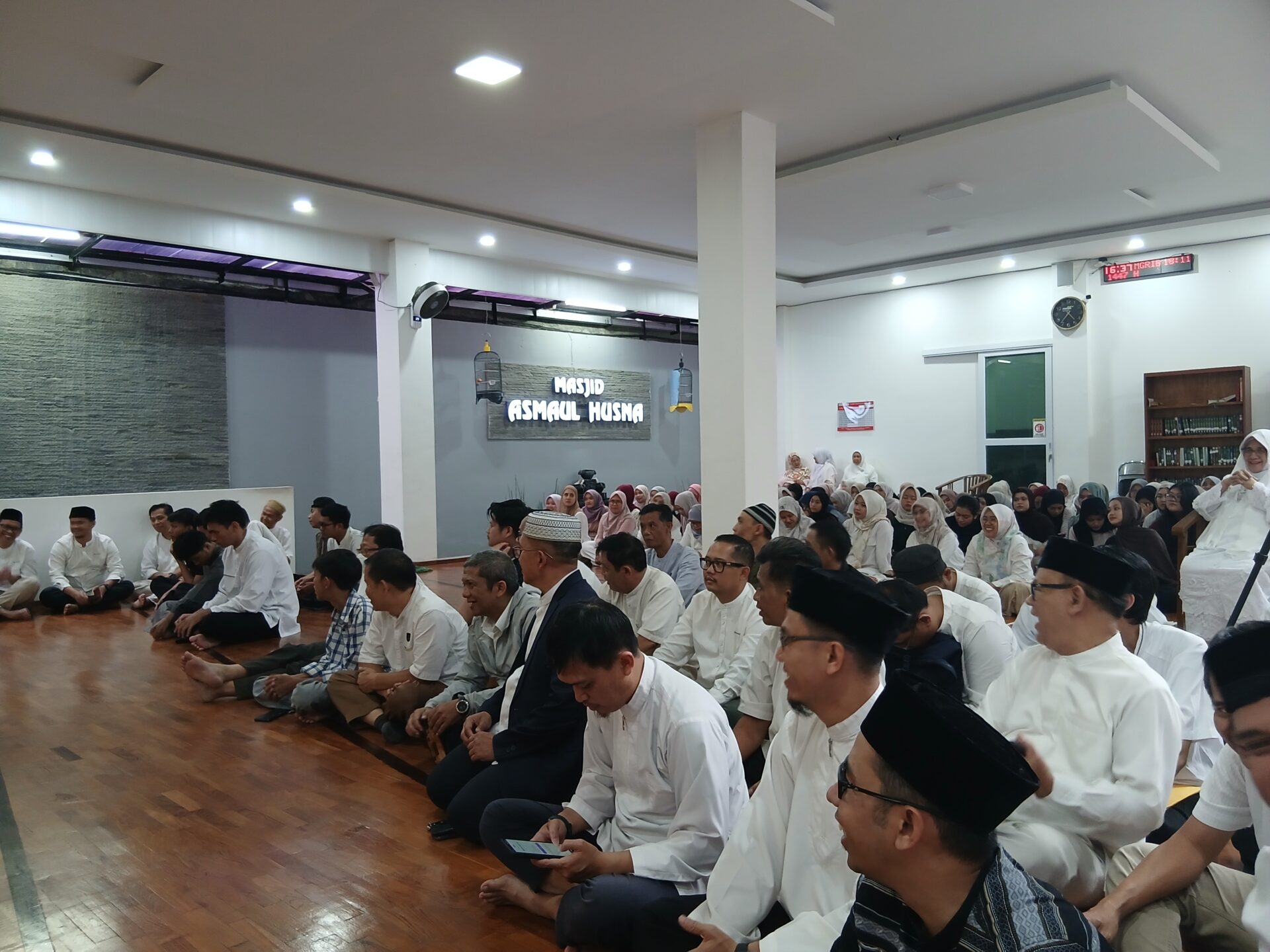 20260313 163646 TABLIGH AKBAR DAN BUKA BERSAMA DENGAN PENCERAMAH : UST. ABDURAHMAN YURI (A.DEDA) DARI PONTREN DAARUT TAUHID DI STIKes DHARMA HUSADA STIKes