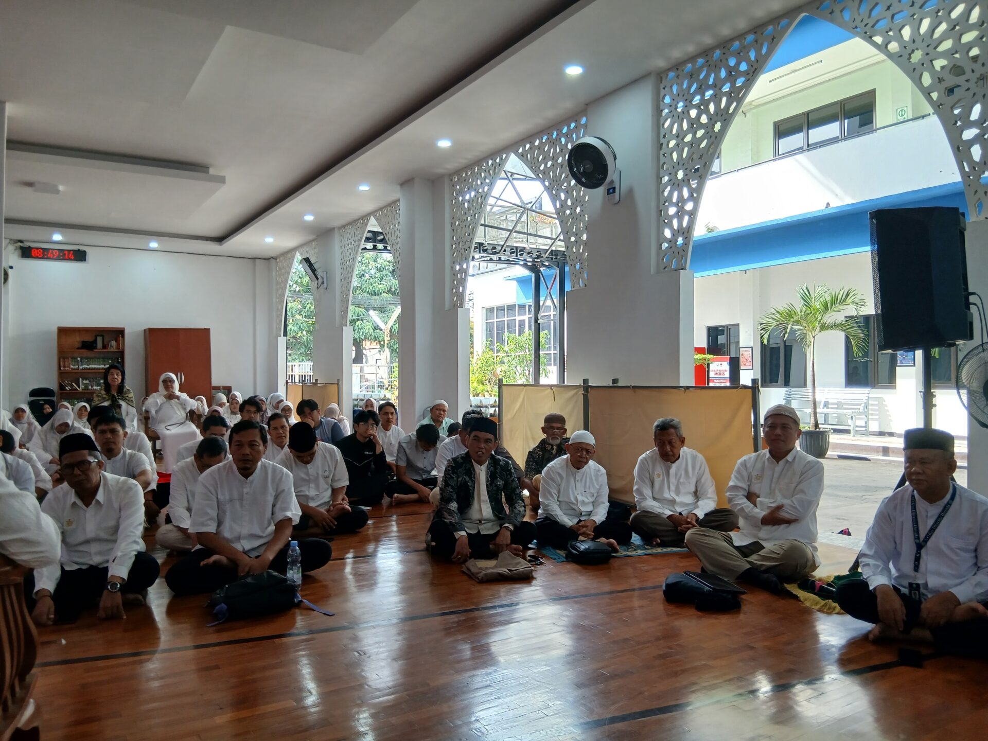 20260508 084810 KEGIATAN MILAD PENDIRI YAYASAN PURNA DHARMA HUSADA (YPDH) DAN STIKes DHARMA HUSADA ( Alm. Bapak. Drs. H. SOEPARDAN, MBA ). STIKes