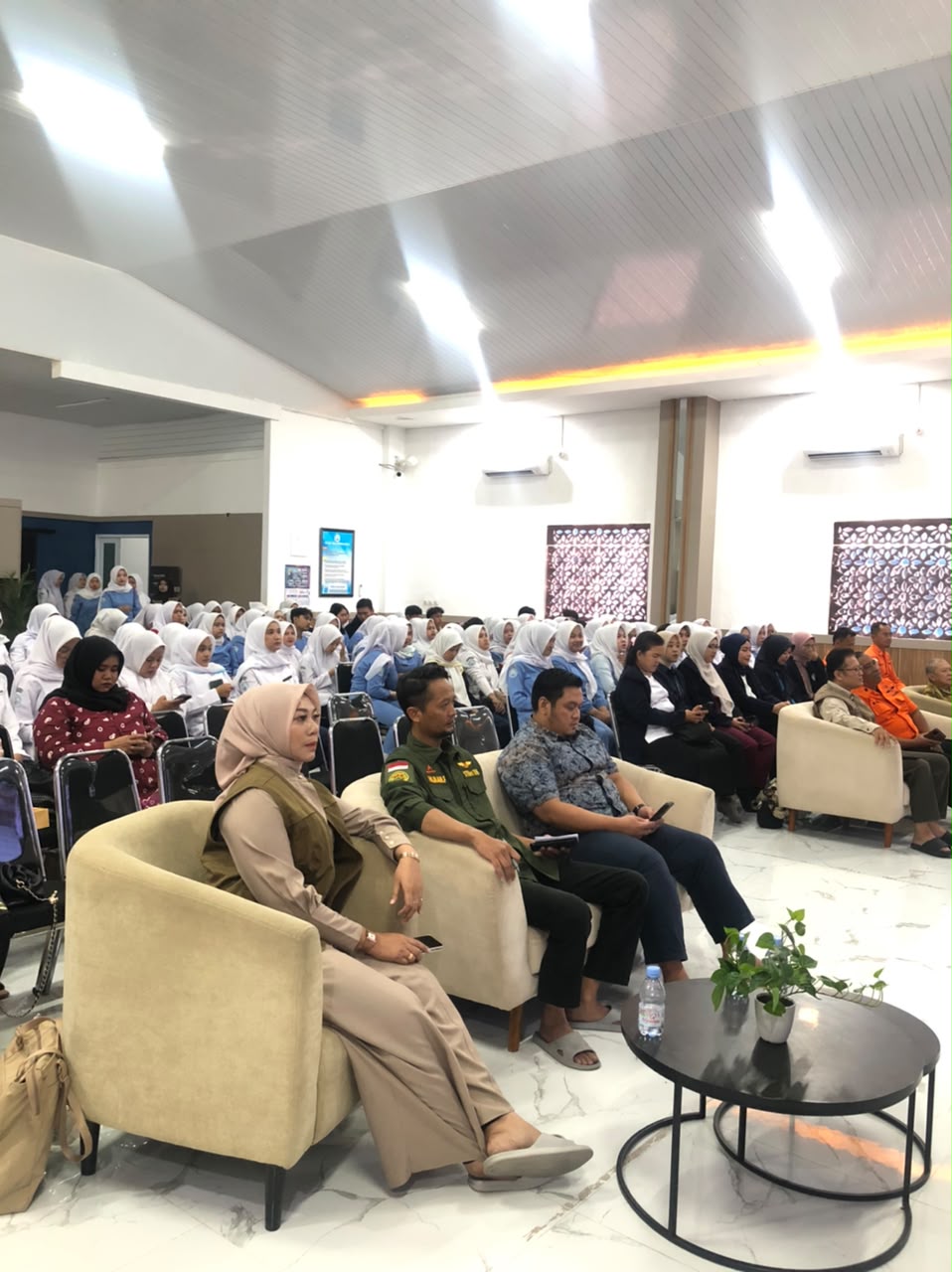 IMG 20260707 WA0038 SEMINAR INTERPROFESIONAL KESIAPSIAGAAN BENCANA STIKes DHARMA HUSADA STIKes